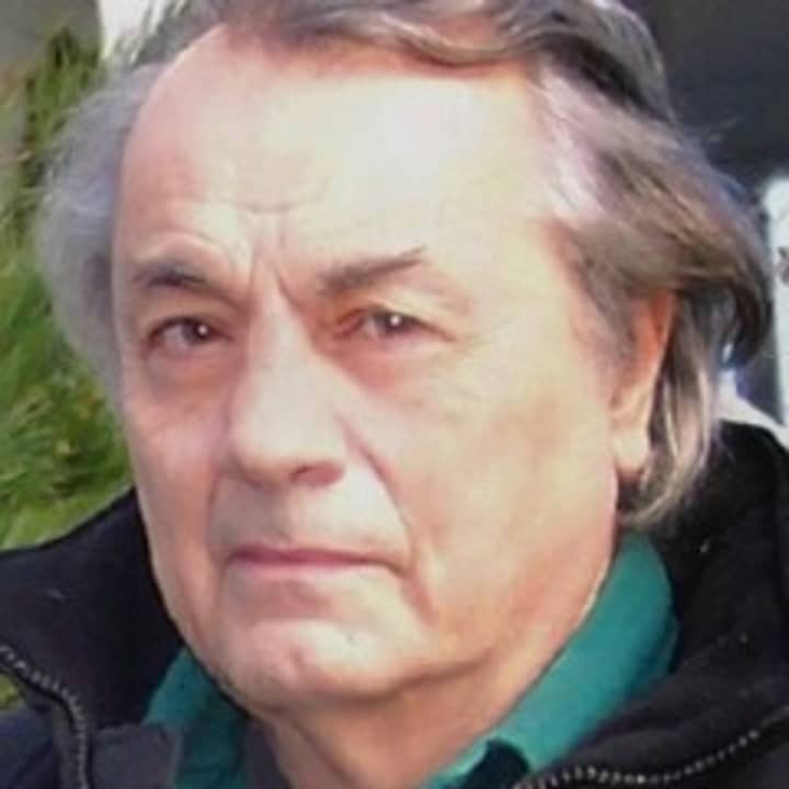 Pulitzer Prize-nominated writer Franz Douskey