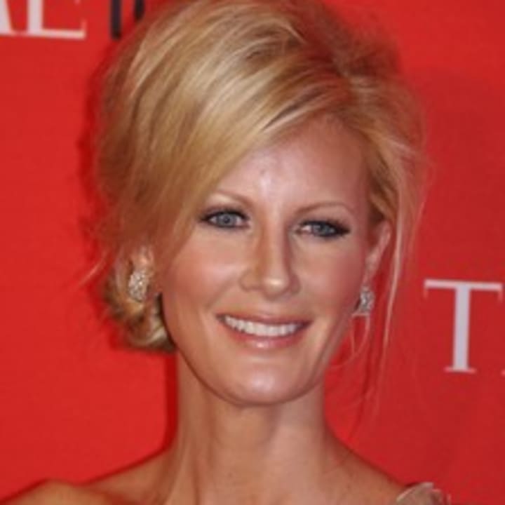 Sandra Lee, girlfriend of Gov. Andrew Cuomo, has been hospitalized with post-surgery complications after a double mastectomy. 
