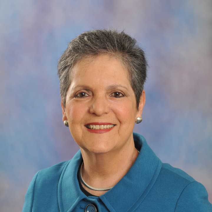 Isabel E. Villar was inducted into the Westchester County Senior Hall of Fame Class of 2012 for her work as director of El Centro Hispano in White Plains.