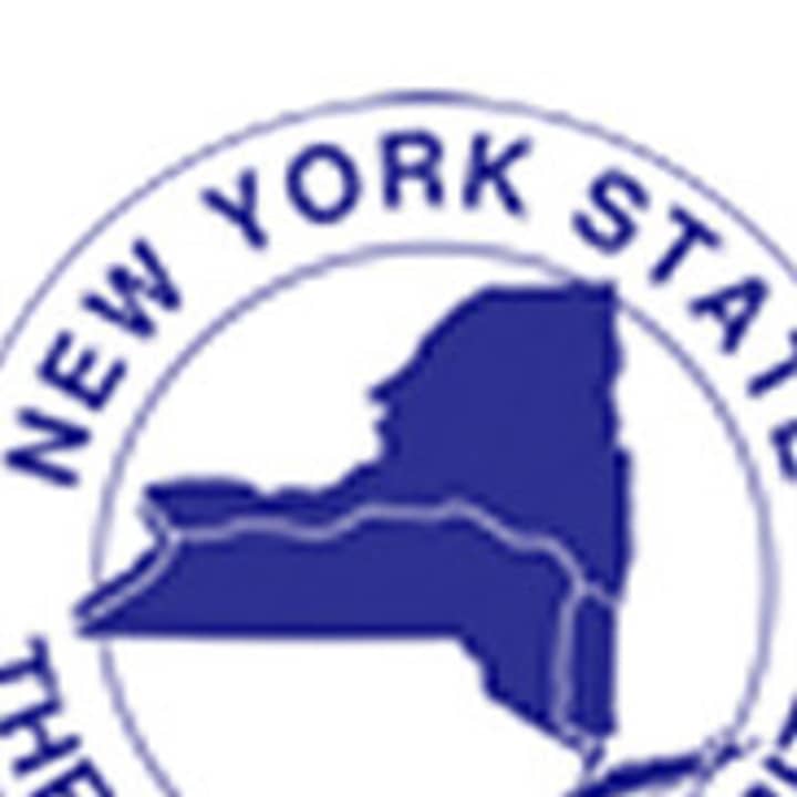 The New York State Thruway Authority will offer free coffee or hot tea at all of its travel plazas on New Year&#x27;s Eve.