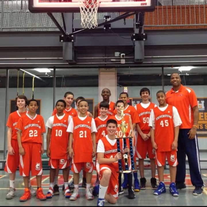 The Mount Vernon-based Hooperstown seventh grade boys won the House of Sports Winter League title.
