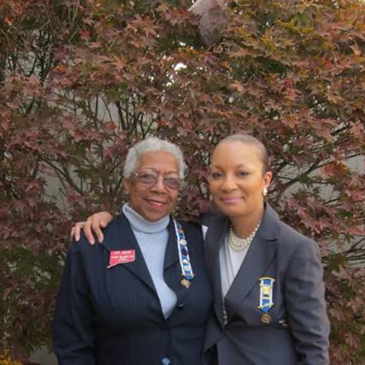 Autier Allen-Craft and Gloria Williams are the only two African-American members of the Daughters of the American Revolution in the state of Connecticut.