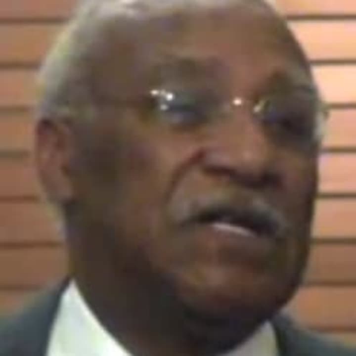 Mount Vernon Mayor Ernest Davis is behind in paying his taxes in Yonkers, according to a report Saturday.
