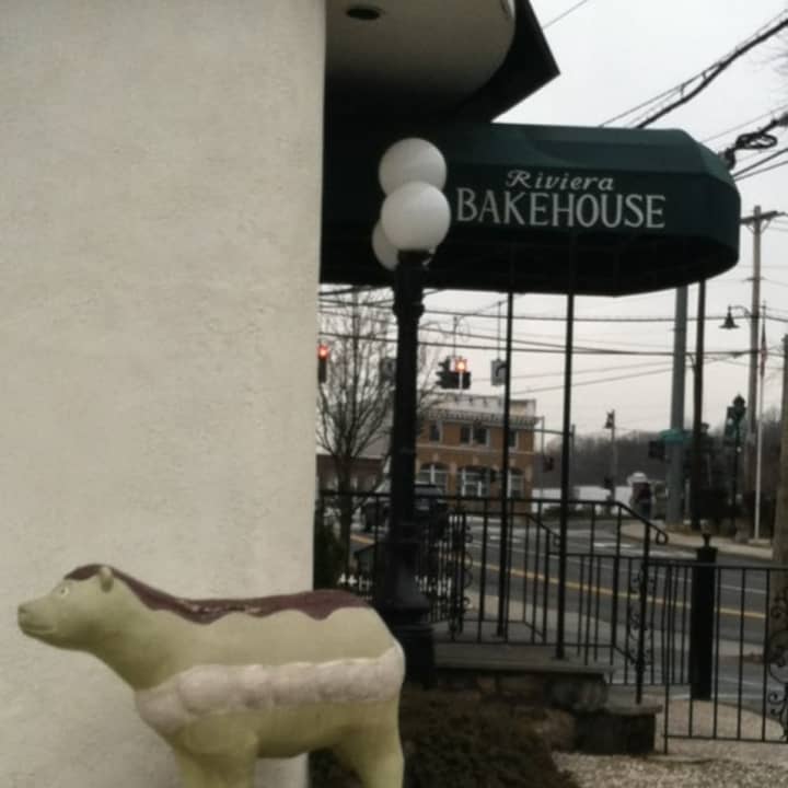 Riviera Bakehouse  is a popular spot for Ardsley residents.