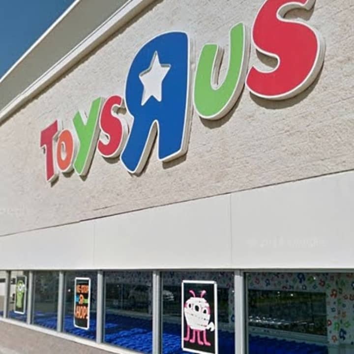Toys &quot;R&quot; Us Totowa store