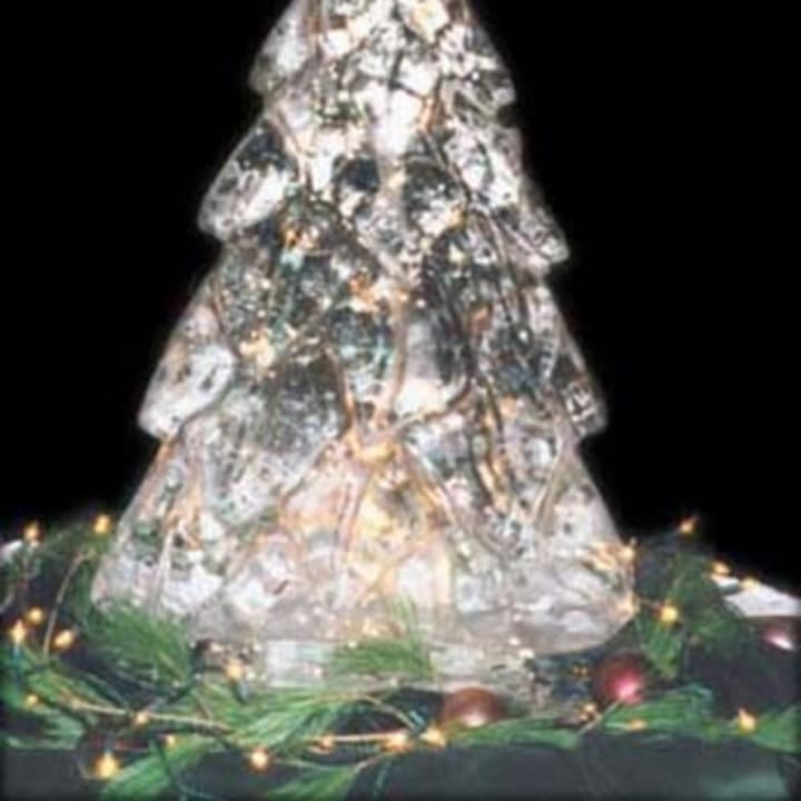 The Piermont Holiday Festival will feature sponsored ice sculptures. 