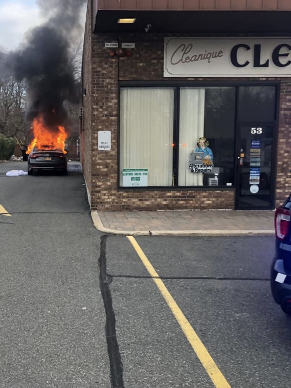 Car Bursts Into Flames At Bardonia Shopping Center, Damages One Business