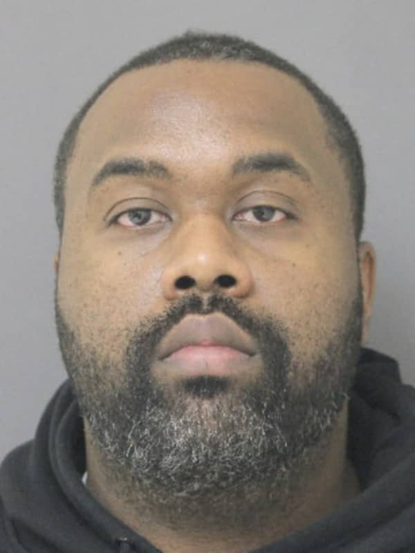 Father Charged With Child Neglect After 7-Year-Old Manassas Boy Shoots Self In Hand: Police