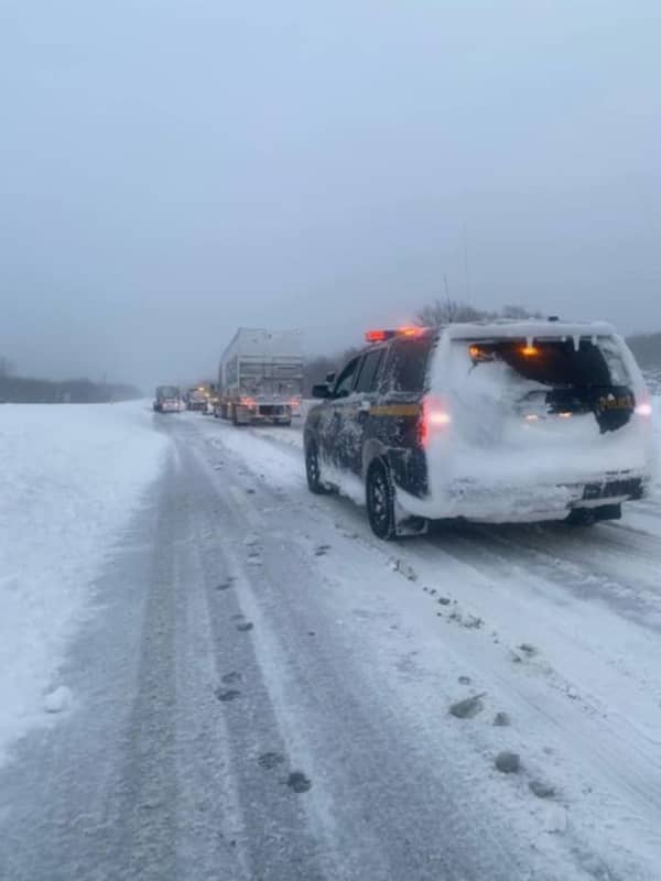 Hundreds Of Crashes Reported On Long Island During Height Of Storm