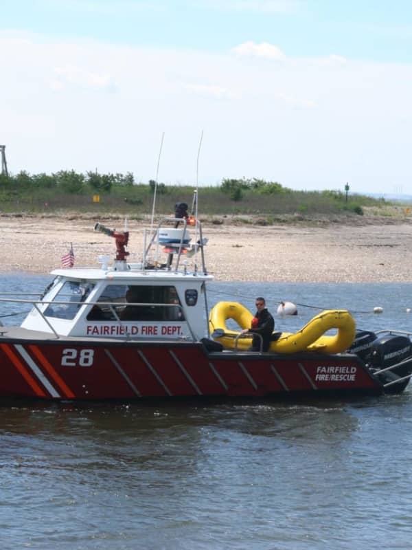 Teen Found Under Water After Being Swept Away By Long Island Sound Current