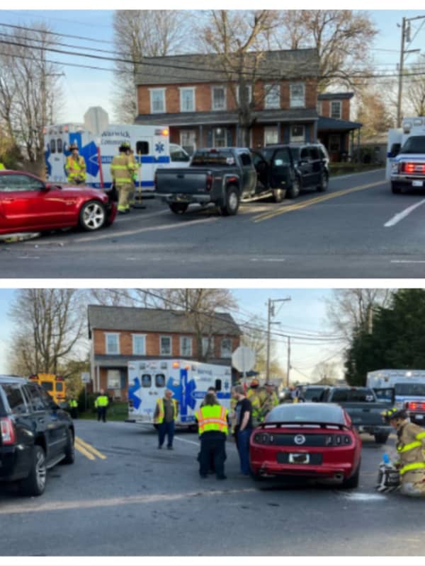 5 Injured In 2 Crashes In Lititz, Police Say (PHOTOS)