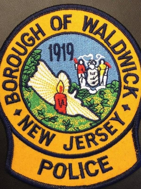 HEROES: Waldwick Police Rescue Would-Be Route 17 Overpass Jumper After Fight With Girlfriend