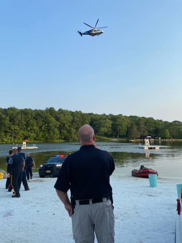 PHOTOS: Emergency Crews, State Police Search For Possible Drowning Victim At Tomahawk Lake