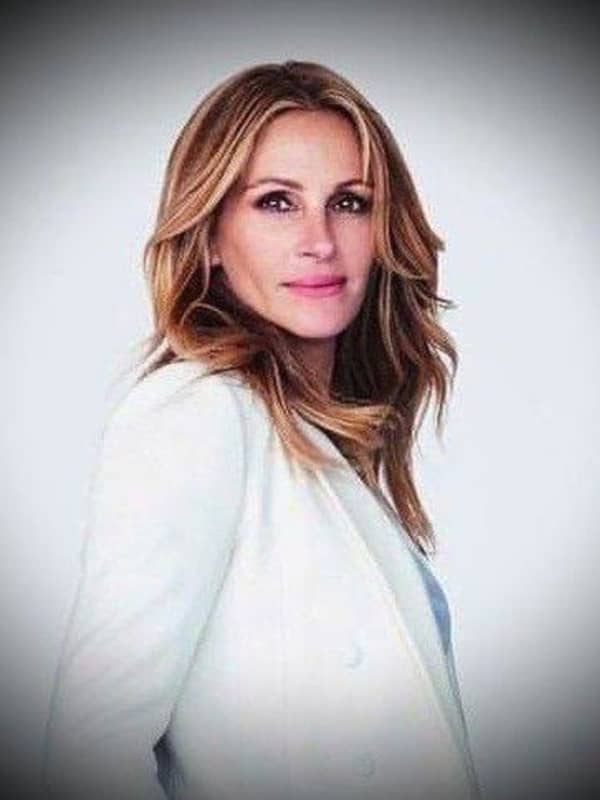 Julia Roberts Is Back, This Time In Yonkers