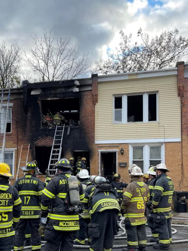 1 Dead, 3 Rescued In Chester City House Fire