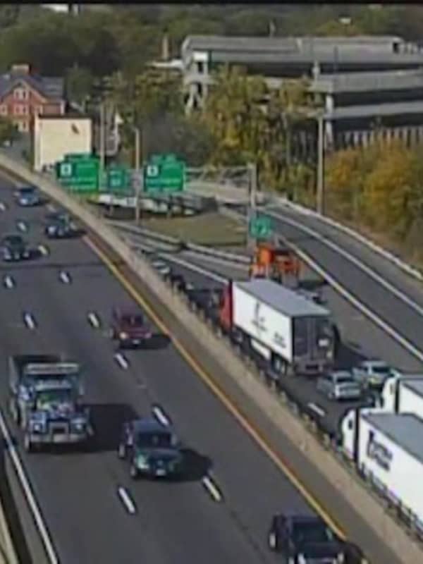 Traffic Alert: I-84 In Waterbury Reopens After Serious Crash