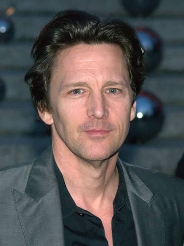 '80s Teen Heartthrob Andrew McCarthy To Visit Stamford Library