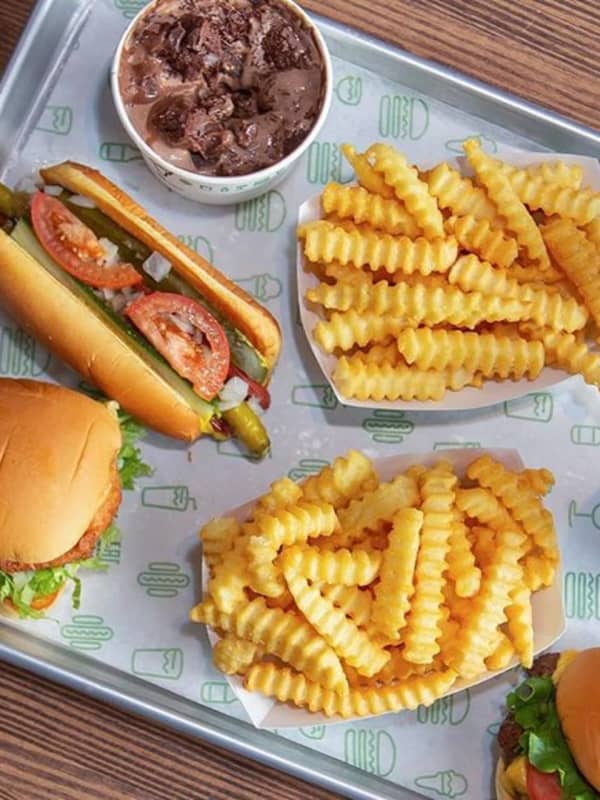 Shake Shack Sets Opening Date In Wayne With Crazy Custard Flavors