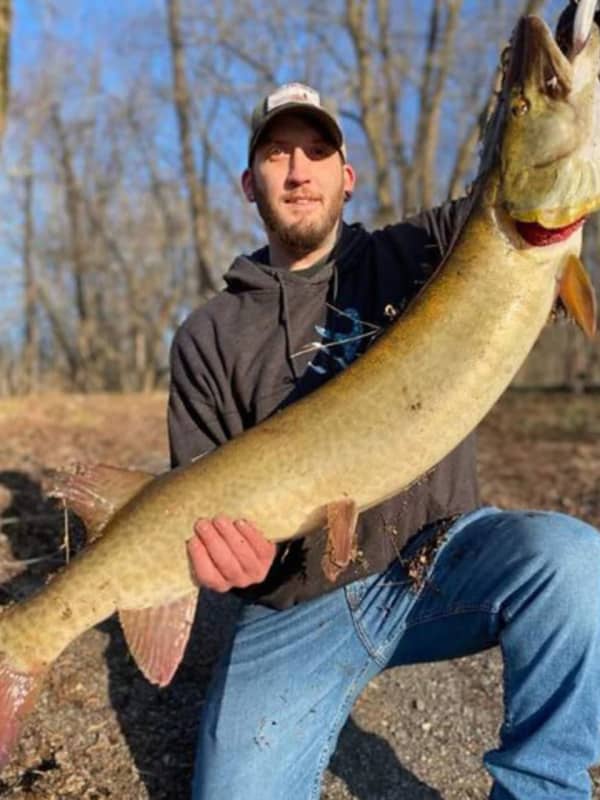 Maryland Angler Reels In Record-Setting Muskie