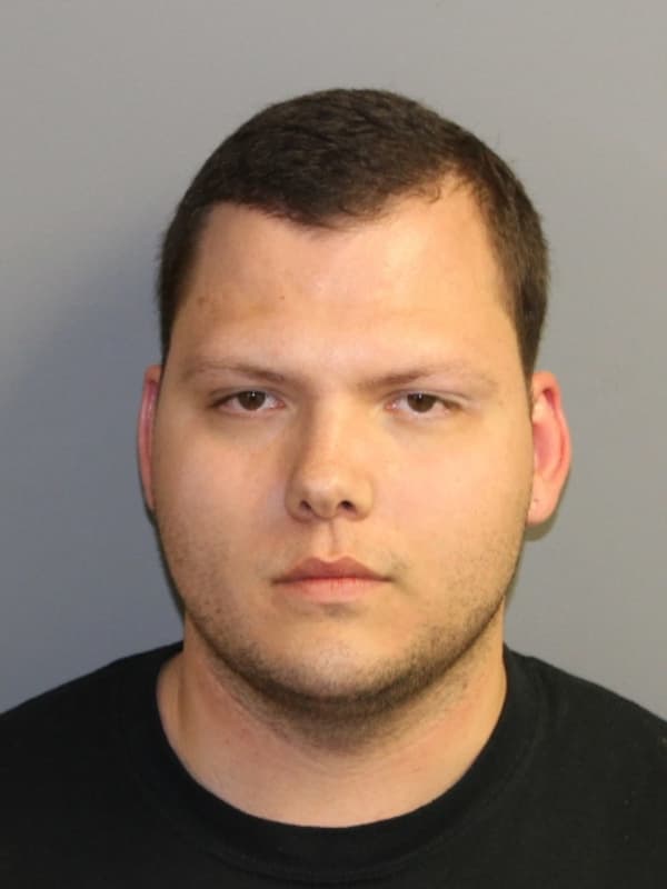 NJ Man Used Instagram, Snapchat To Solicit Sexual Photos From Several Teen Girls: Police
