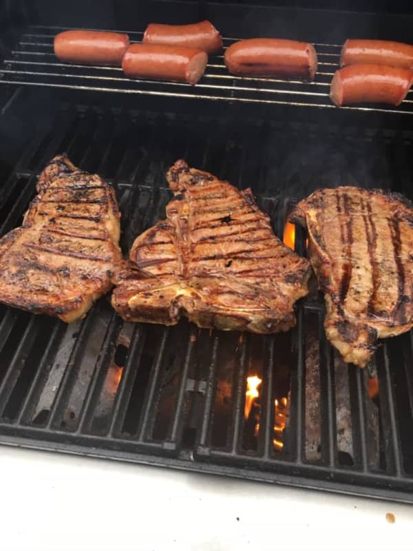 High Or Low Heat, Marinade Or Butter, Here's How Long Islanders Cook Perfect Steak