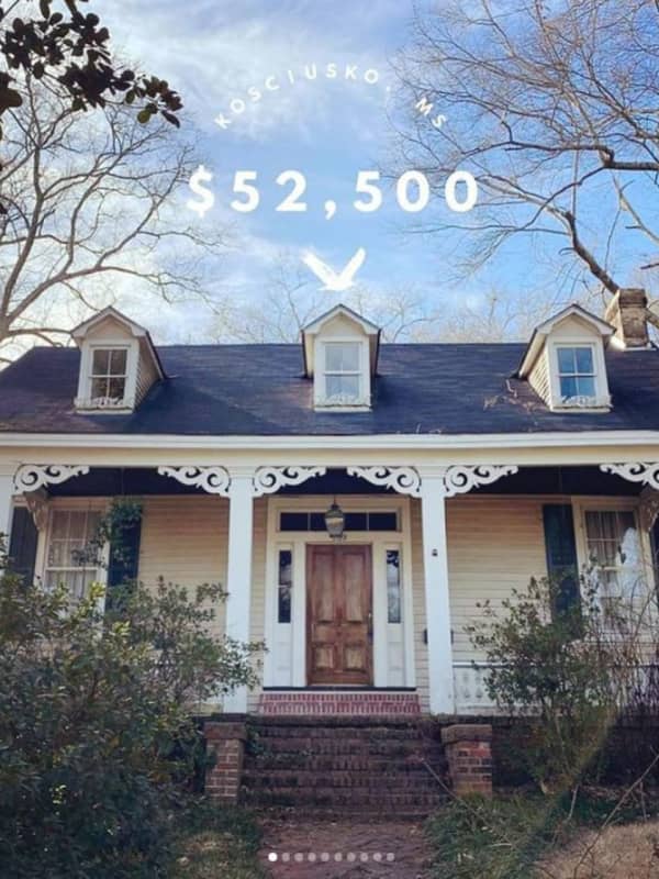 New Real Estate Trend Sees Millennials Snapping Up 'Cheap, Old Houses' Priced Under $100K
