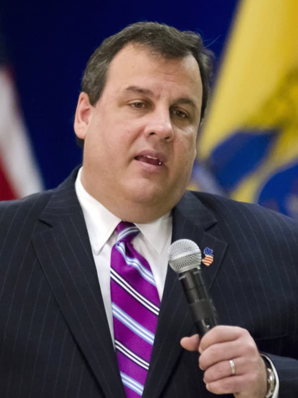 Police 'Almost Feel Sorry': Christie Sent To Back Of Newark Airport Line