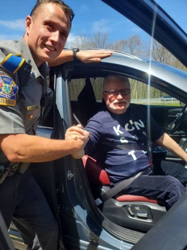 State Troopers Assist Former Polish President With Flat Tire In Tolland