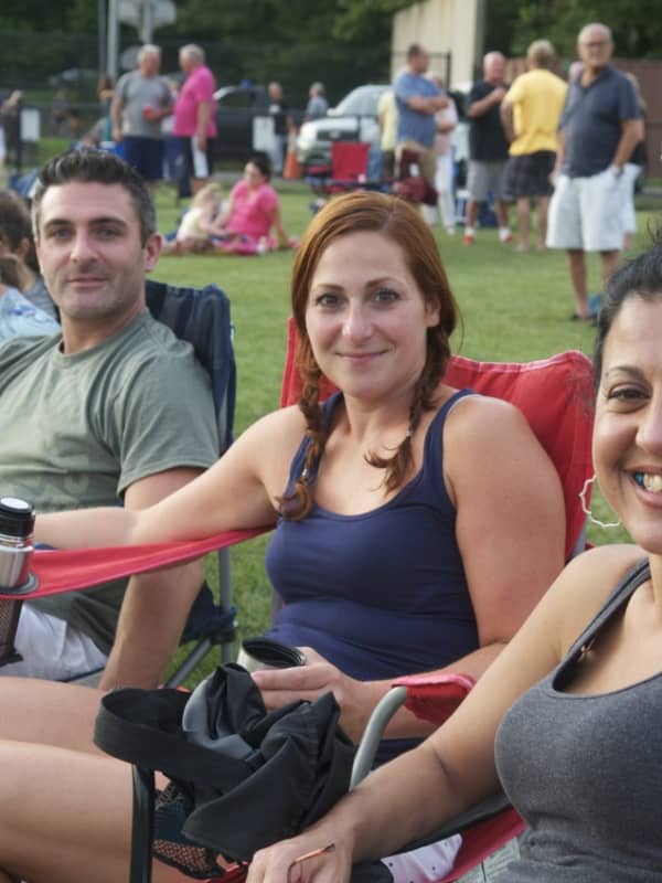 Locals Come Out To Enjoy Music, Food At Put Valley Summer Concert Series
