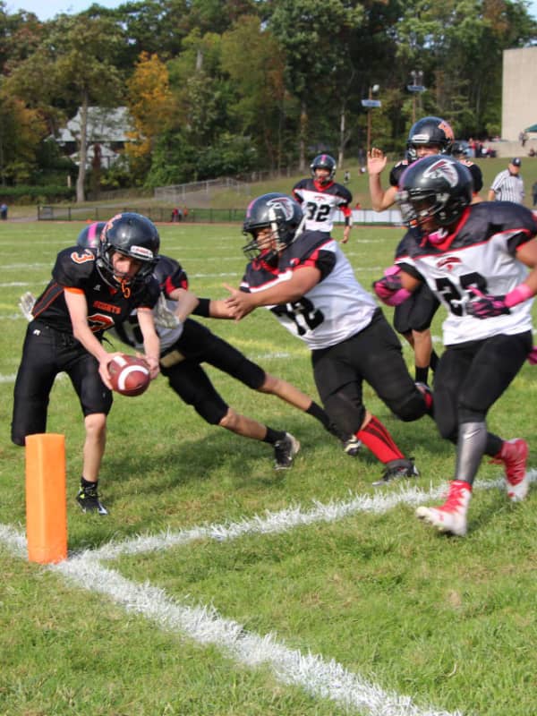 Hasbrouck Heights, Manchester Battle In Tough MFL Action