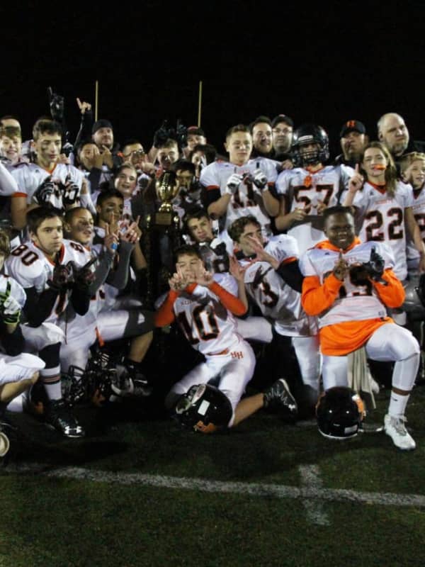 Carlstadt-ER Wildcats Fall To Hasbrouck Heights In Rainy 2016 Super Bowl
