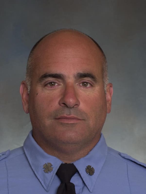 FDNY Firefighter From West Islip Dies Of 9-11 Related Illnesses