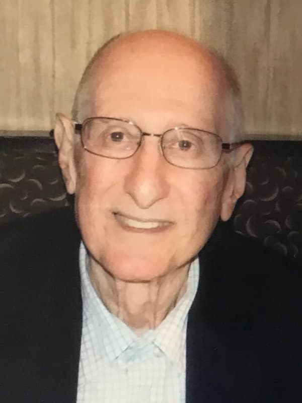 Orthopaedic Surgeon, Port Chester Native Frank J. Lavallo Dies At 88