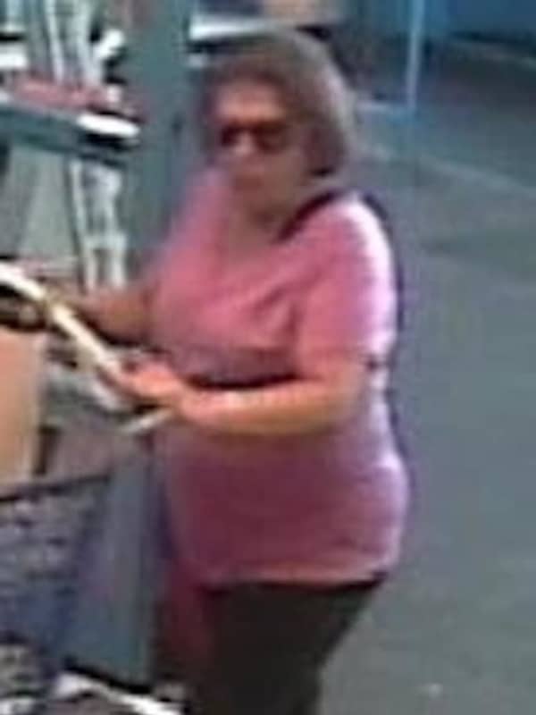 Shelton Police Asking For Help Identifying Purse Thief