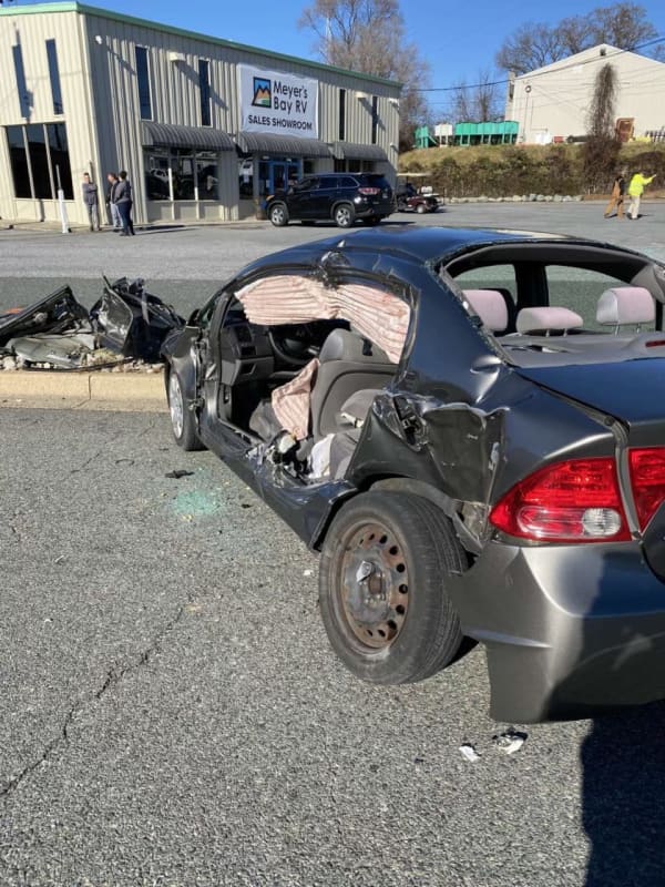 Firetruck Involved In Crash With Car, Pole In Maryland