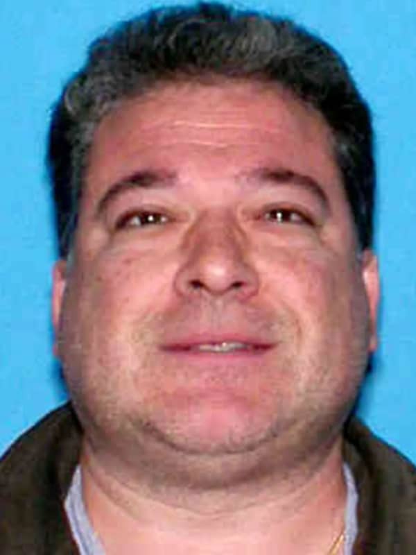 Park Ridge Con Man Admits Cooking Up $300,000 Mortgage Scam With Upper Saddle River Son
