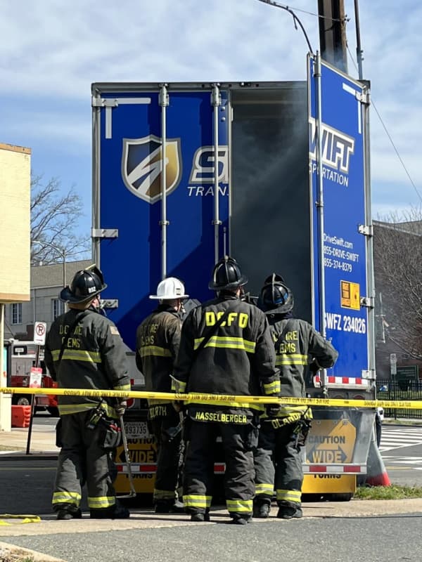 Tractor-Trailer Struck Power Pole, Leading To Electrical Discharge In Northwest DC