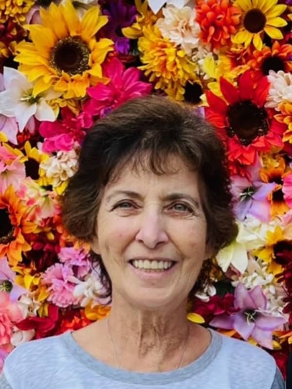 Mount Vernon's JoAnna Hood, 65, Was Beloved Mother, Sister, Aunt, And Friend