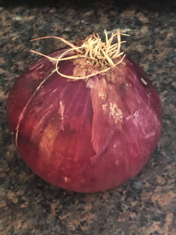 Salmonella Outbreak Linked To Red Onions Has Sickened Hundreds, FDA Says