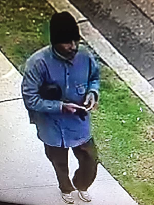 NEW PHOTOS: Police Seek Help Finding Hackensack $10,000 Bank Robber