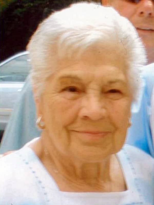 Former S. Hackensack Crossing Guard Josephine Villanova Ulliana Dies At 90