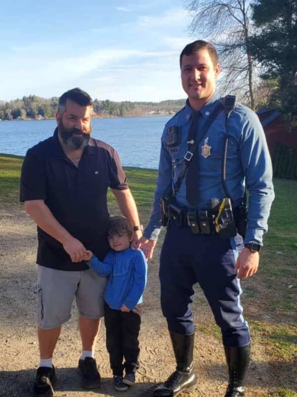 State Trooper Reunites Missing 3-Year-Old With Family In North Brookfield