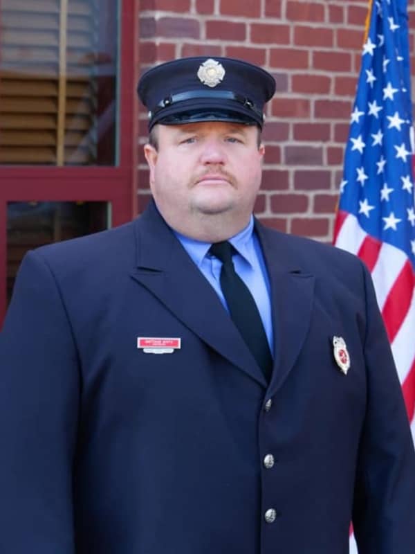 Police ID Connecticut Firefighter Who Died After Responding To House Fire