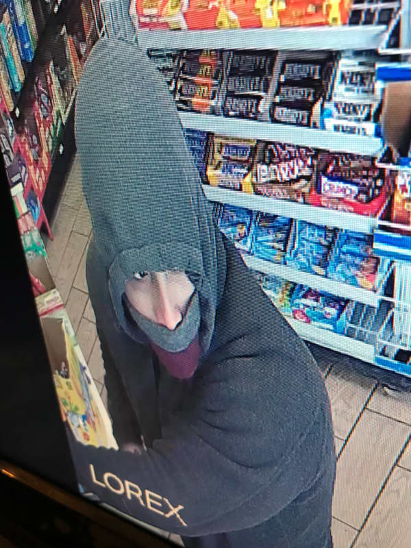 Suspect On Loose After Armed Robbery At Popular Area Deli