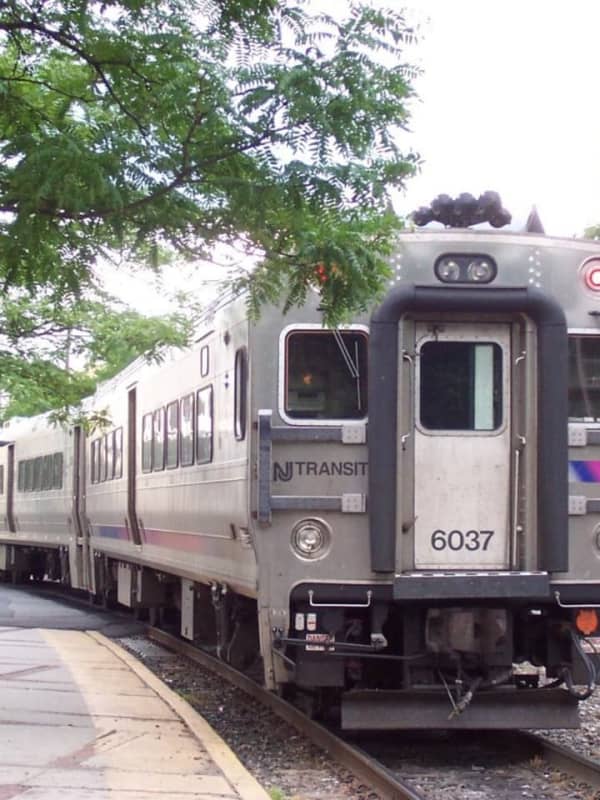 ID Released For Man Killed After Climbing On Top Of New Haven-Bound Train