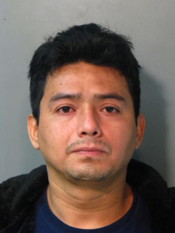 Nassau County Man, 29, Accused Of Exposing Himself To 64-Year-Old Woman