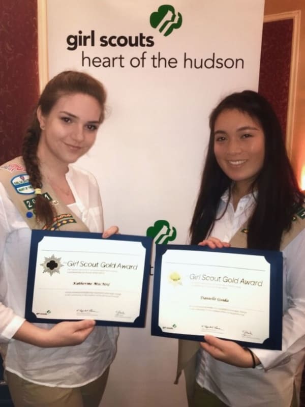 Two Hen Hud Seniors Earn Girl Scout Gold Awards