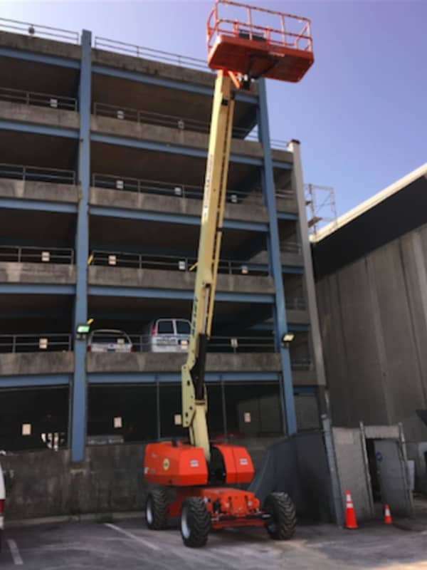 Stamford Cops: Driver Used Cherry Picker Instead Of Stairs To Get To Car