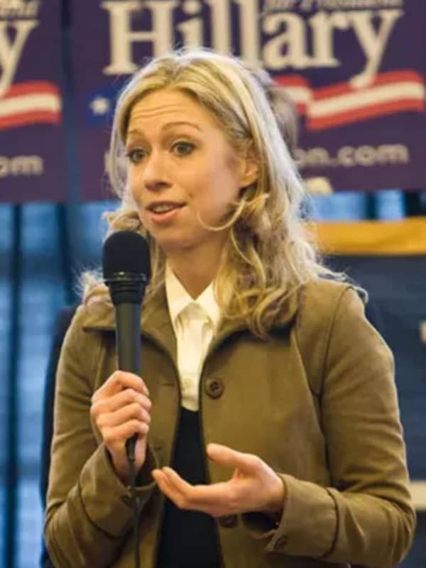 Chelsea Clinton Campaigning For Hillary In Fort Lee Tuesday