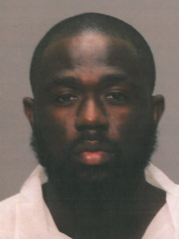 Police Nab Man With $14K In Fraudulently Purchased Cell Phones In Greenwich